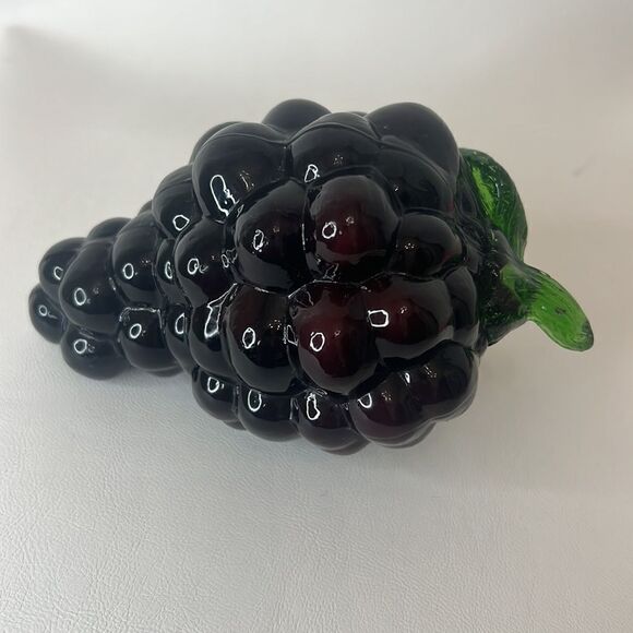 Italian Glass Purple Grapes Bunch Decorative Art Fruit 5 1/2 In Long 3 3/4 Tall - Picture 3 of 6